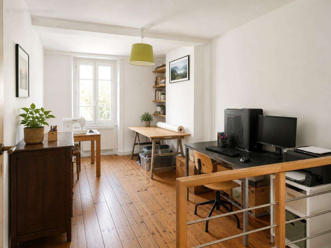 Appartement duplex 7 pièces CLERMONT FERRAND (63) - photo 5