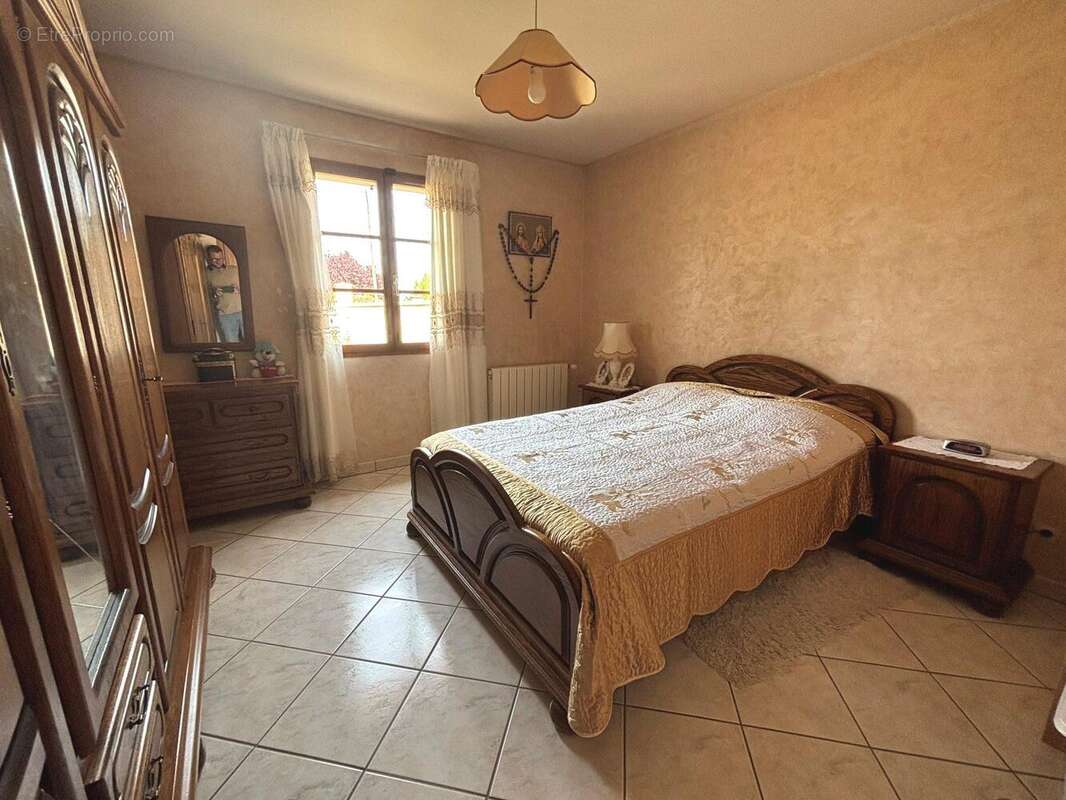 Maison 143 m² à Choisy-Au-Bac  - photo 8