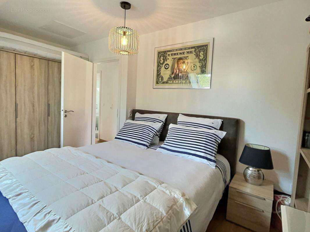 Appartement à NESLES