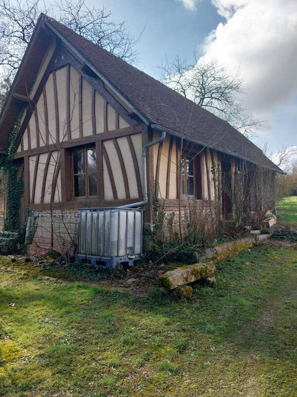 Maison à NEUFCHATEL-EN-BRAY