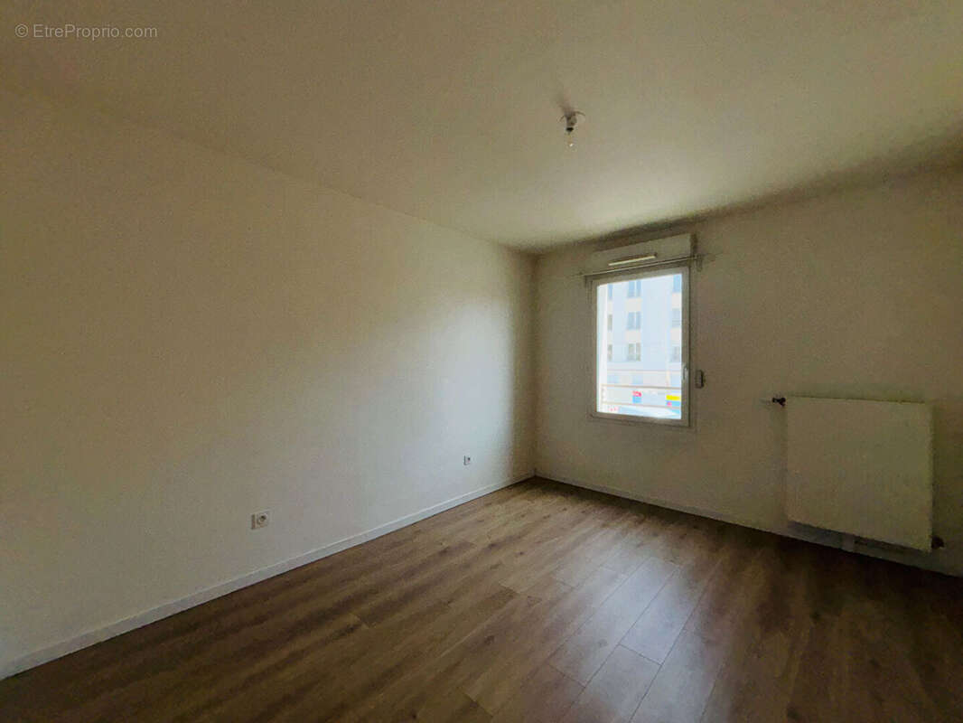 Appartement 2 pièces Bezons ! - photo 2