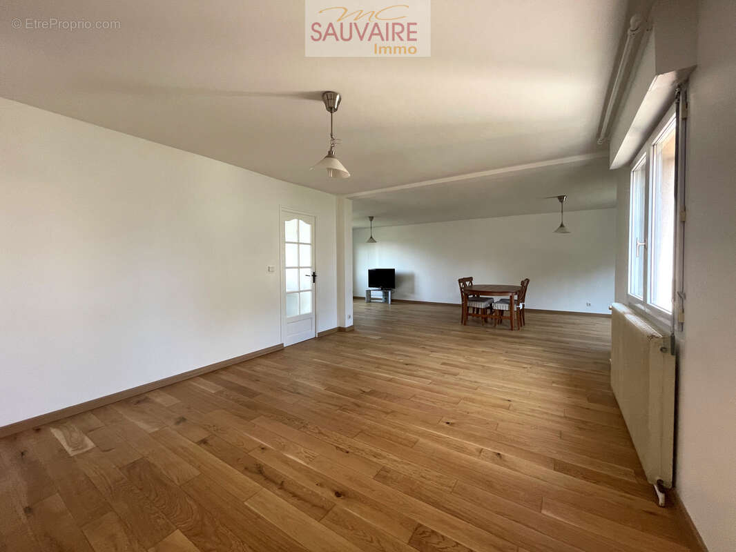 Maison à SAVIGNY-SUR-ORGE