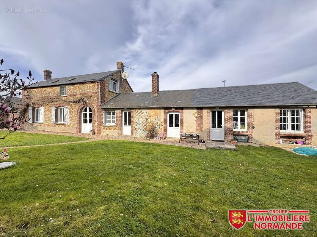Maison à PACY-SUR-EURE