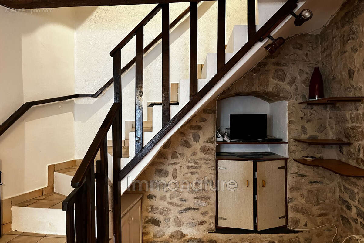 Appartement à GANGES