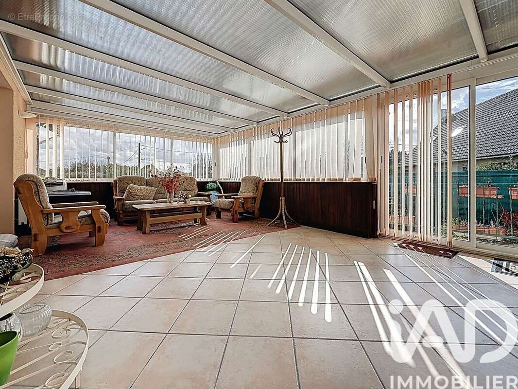 Photo 3 - Maison à SAINT-CHERON