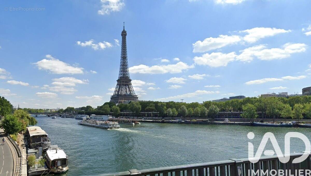 Photo 1 - Appartement à PARIS-16E