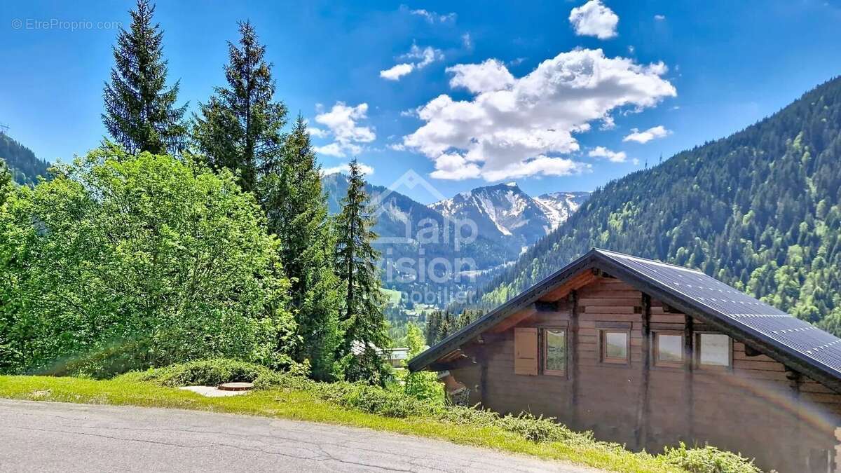Appartement à CHATEL