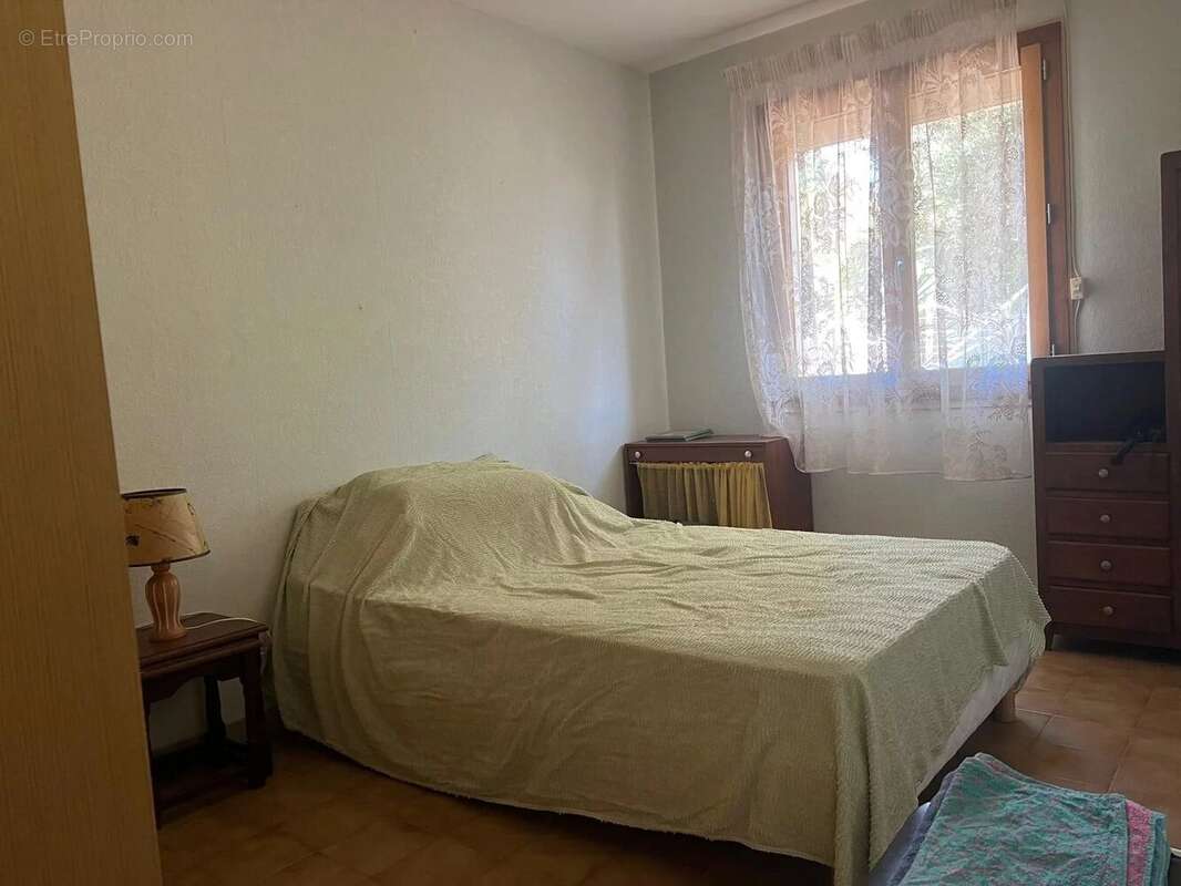 Maison à GINESTAS