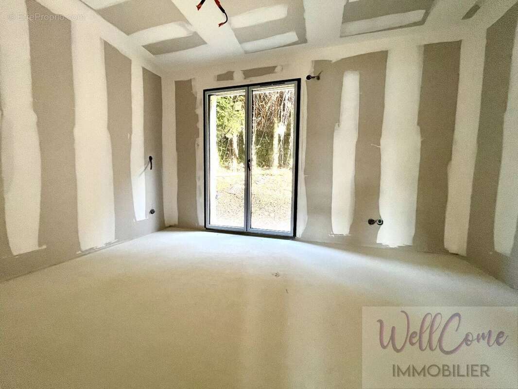 Appartement à AIX-LES-BAINS