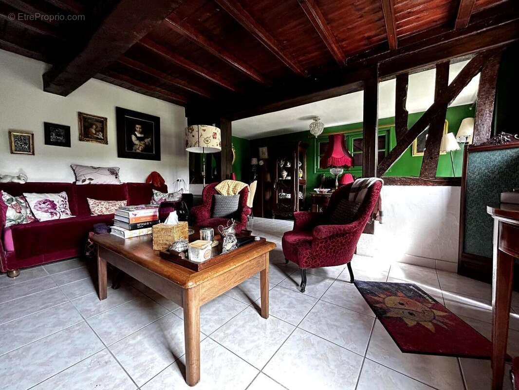 Photo 8 - Maison à LA ROQUE-BAIGNARD
