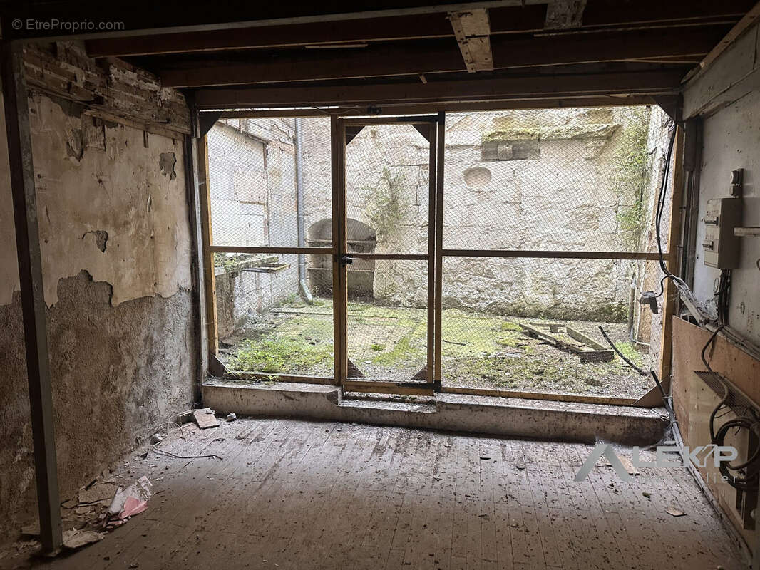 Maison à FONTENAY-LE-COMTE