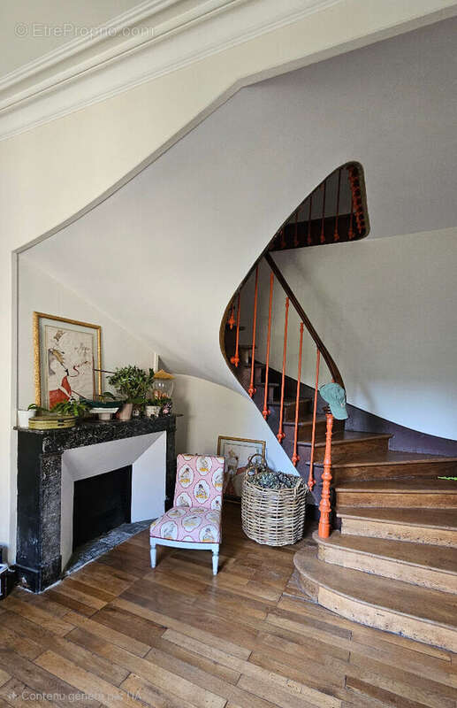 Appartement  - 167 m2 - Saint Cyr Sur Loire - photo 8