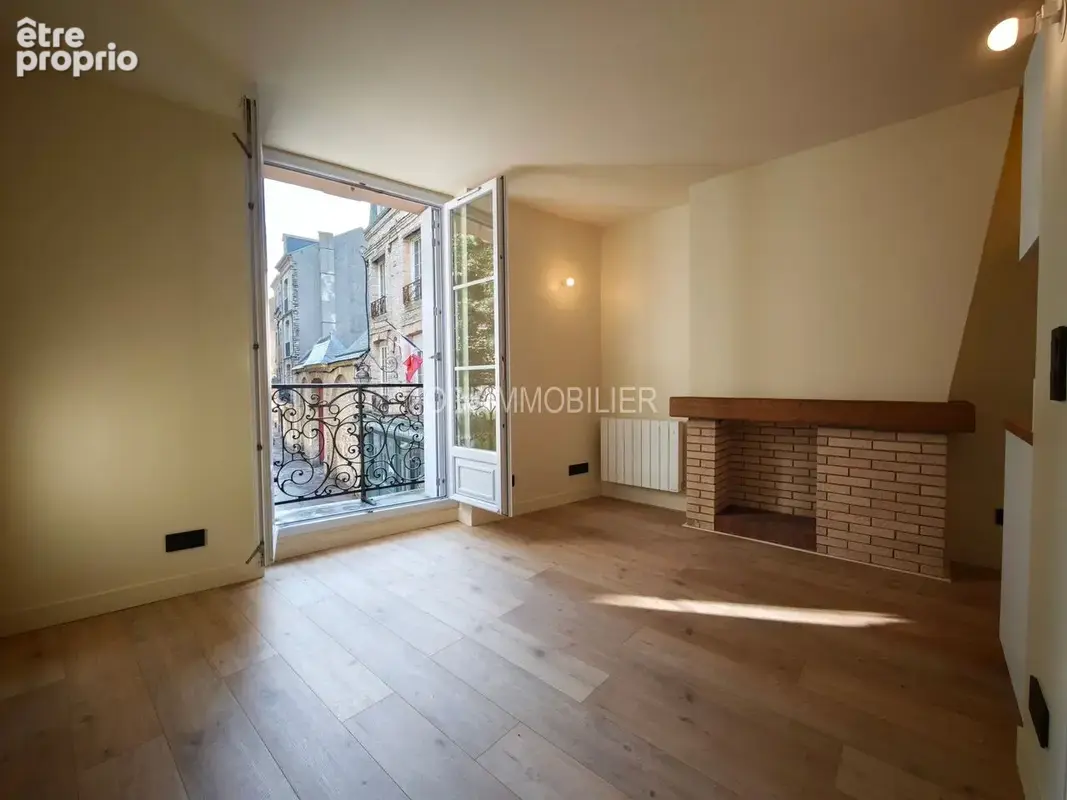 Dieppe - Studio de standing 18 m² refait à neuf - Vue imprenable sur l'Église Saint-Jacques - photo 4