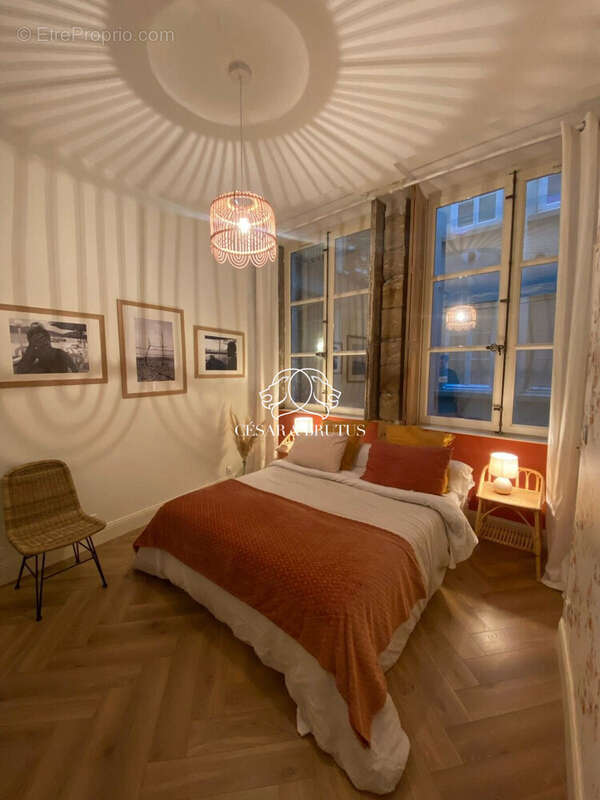 Appartement à LYON-1E
