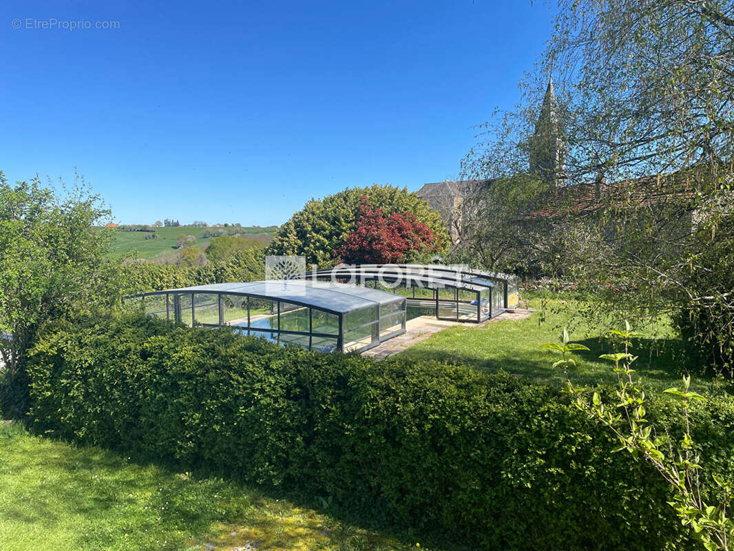 Maison à LESCURE-JAOUL