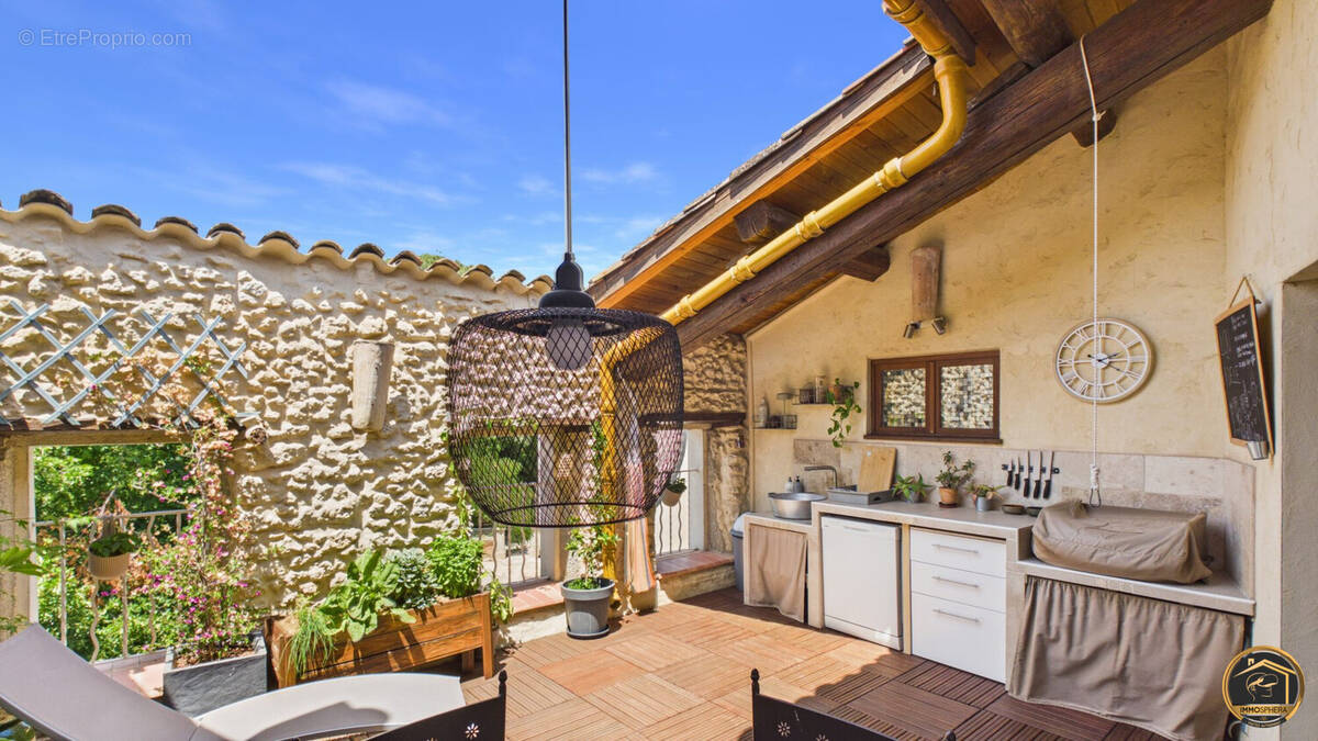 Maison à GINESTAS