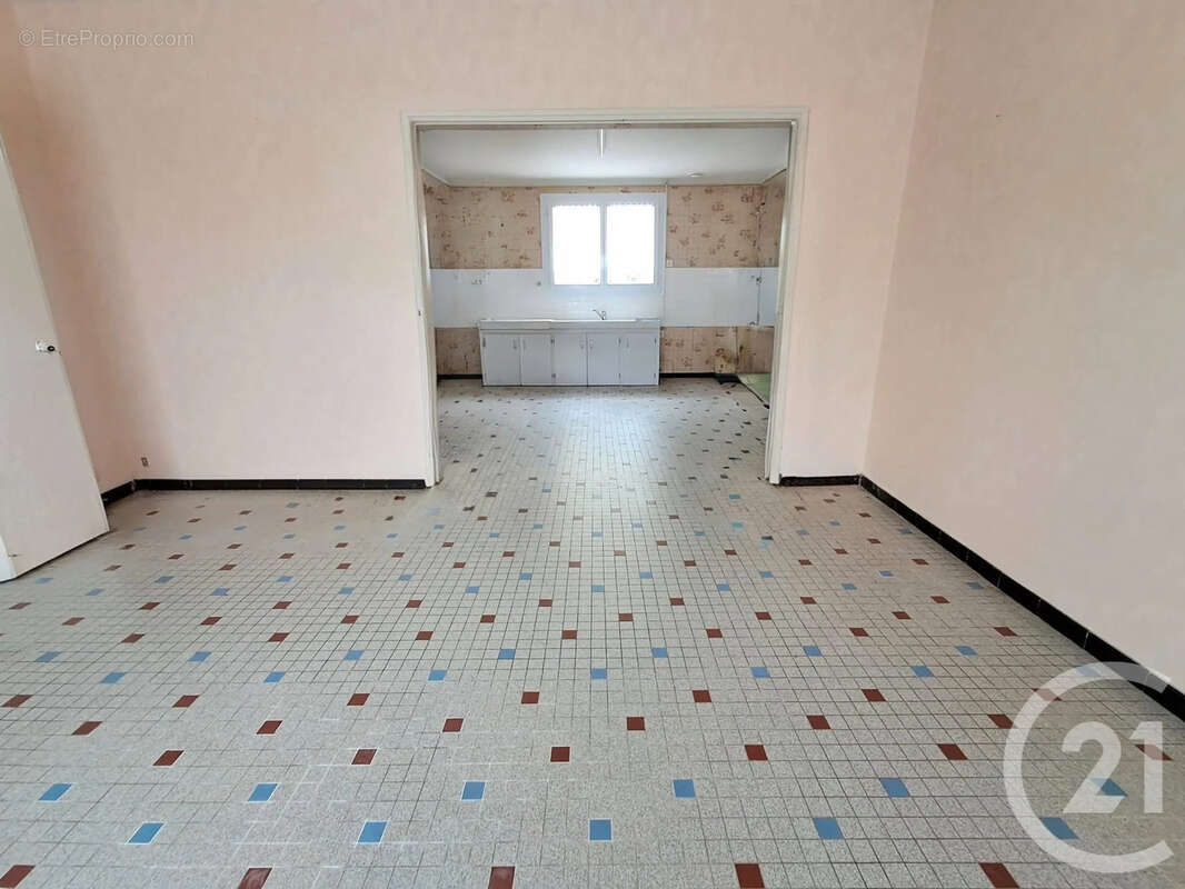 Maison 79 m² à Talmont-Saint-Hilaire  - photo 3