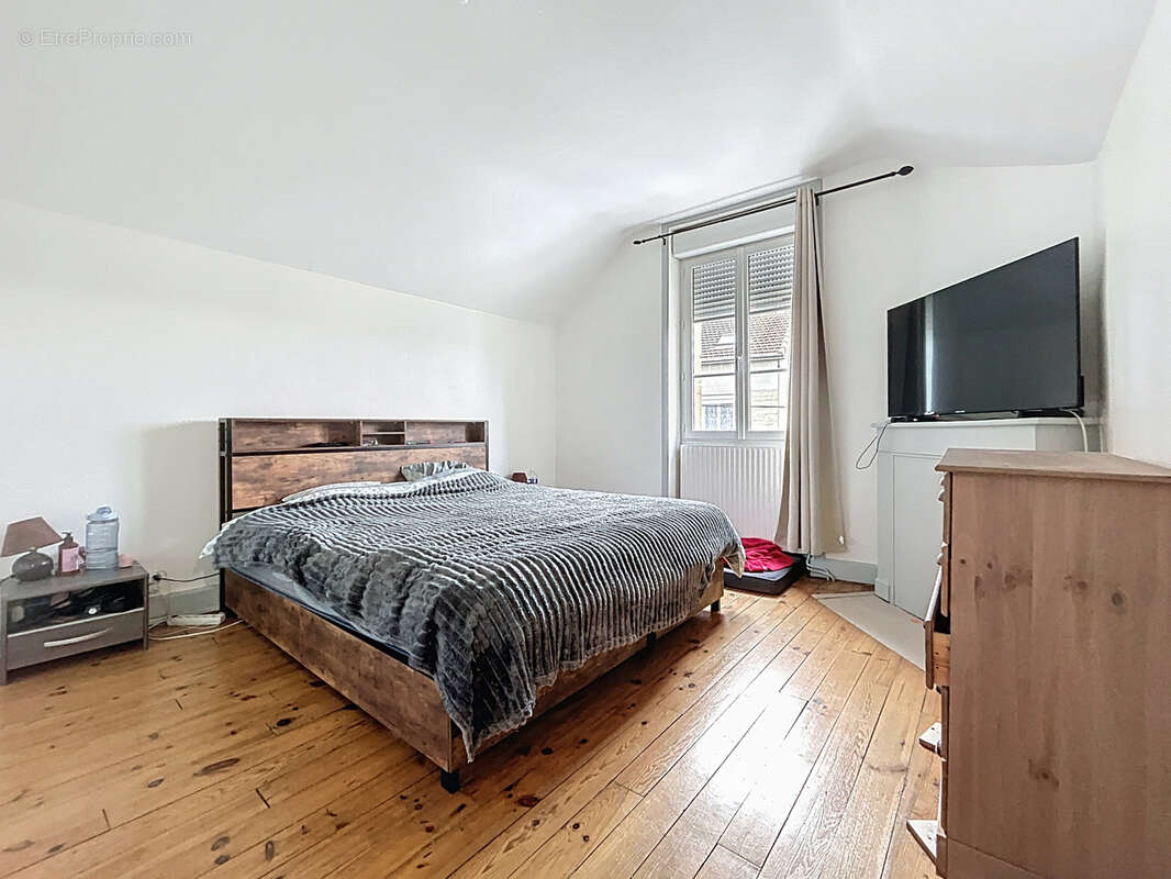 Maison à BRIVE-LA-GAILLARDE