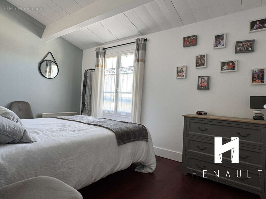 Maison à LA COUARDE-SUR-MER