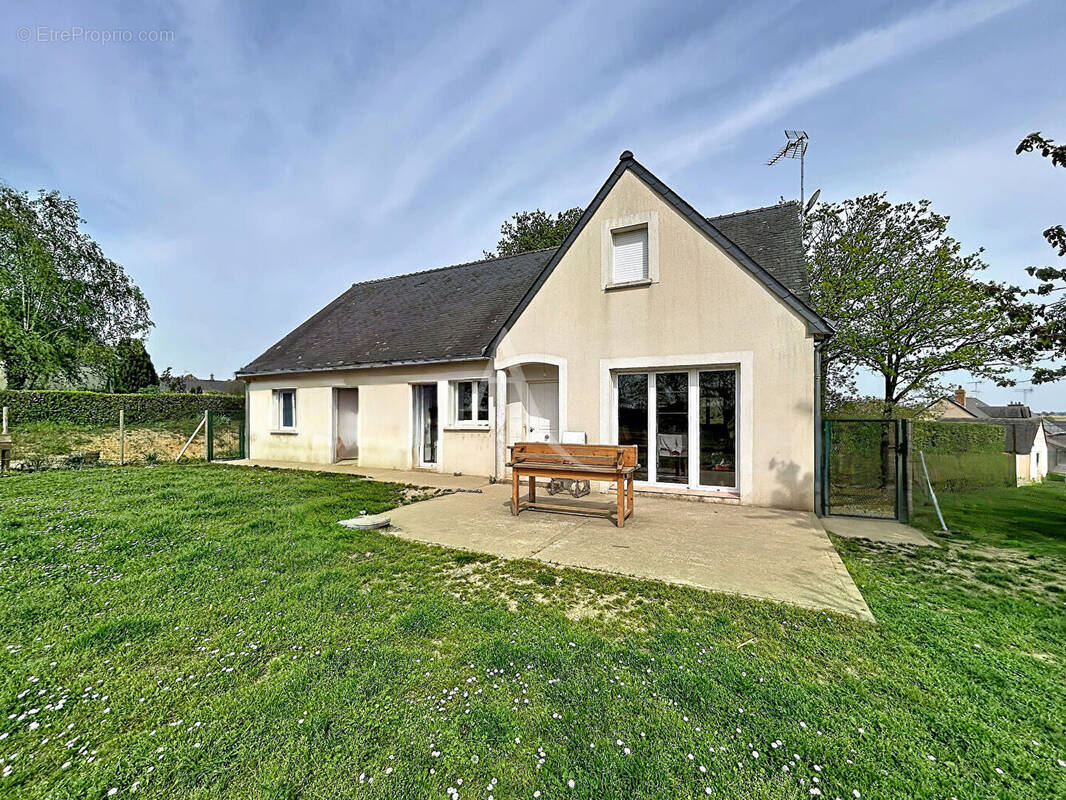 Maison à LOIGNE-SUR-MAYENNE