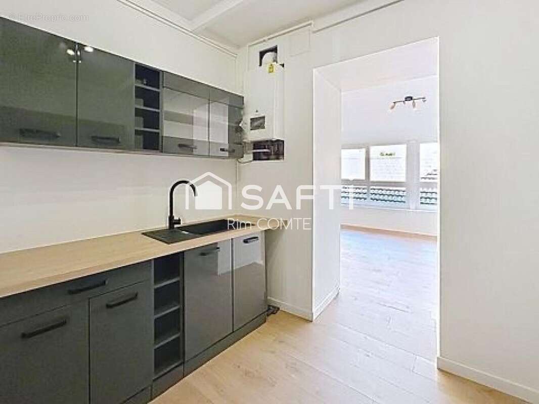 Photo 3 - Appartement à ROMANS-SUR-ISERE