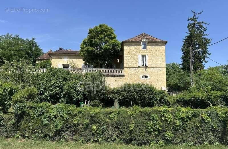Maison à SAINT-CYPRIEN