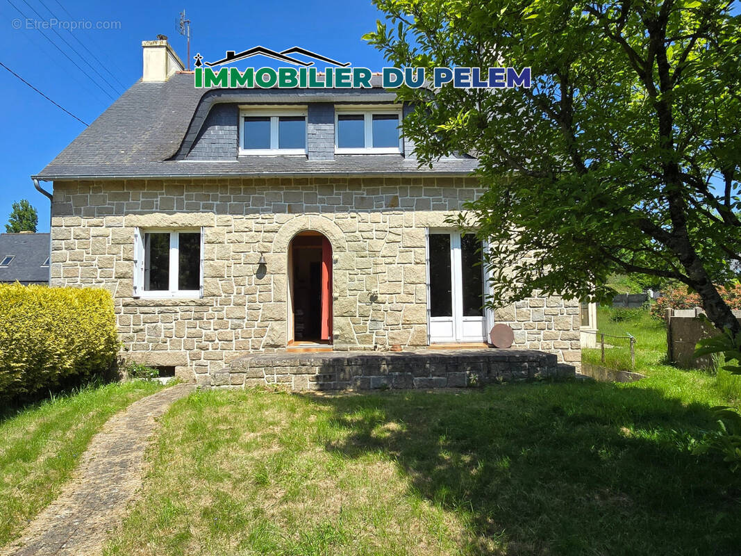 Maison à LANRIVAIN