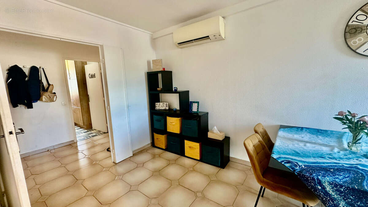 Appartement à VALBONNE