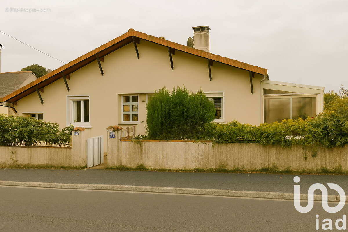 Photo 2 - Maison à CERNUSSON