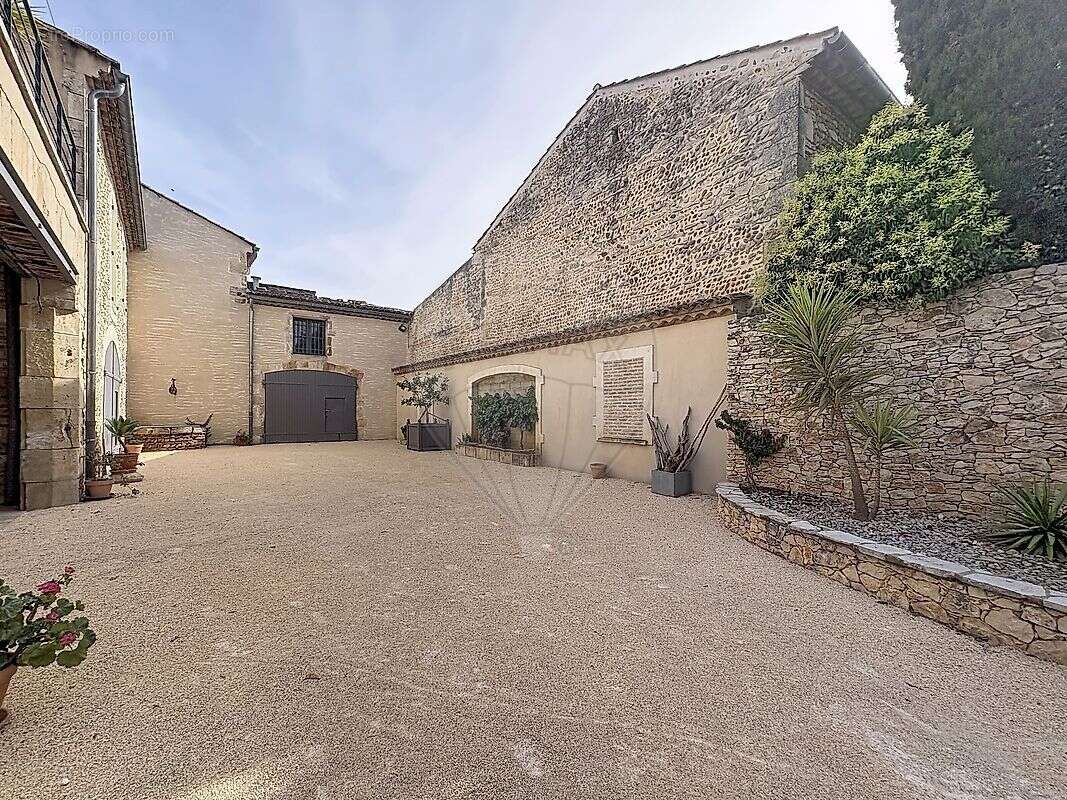 Maison à BOUILLARGUES