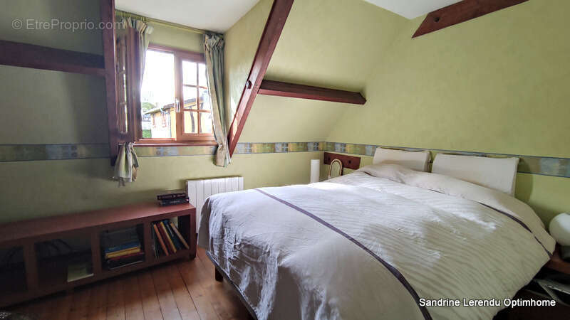 Maison à HOUPPEVILLE