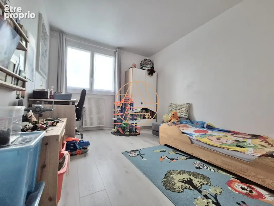 Appartement 83 m² à Saint-Maur-Des-Fosses  - photo 6