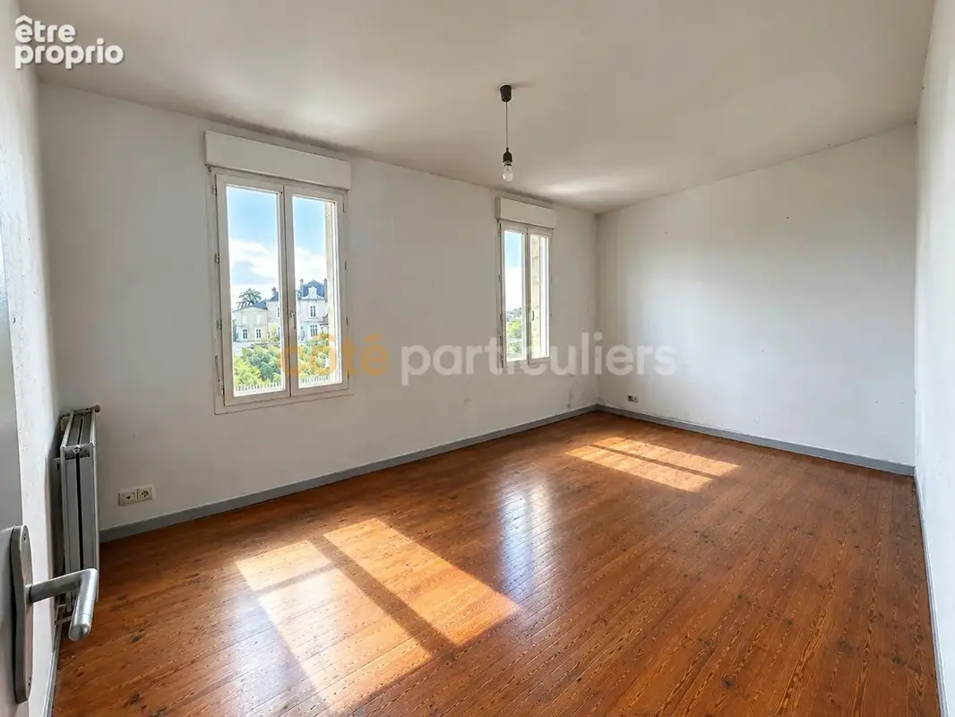 Maison de Bourg - photo 2