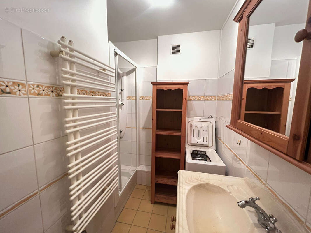 Appartement à SAINT-MAUR-DES-FOSSES