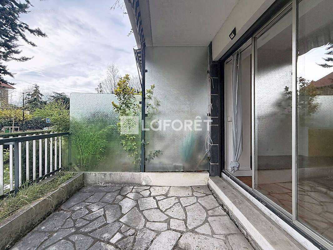 Appartement à BOURG-LA-REINE