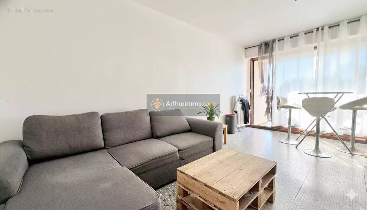 Appartement à FREJUS
