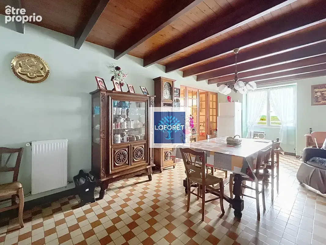 Maison de plain pied, 3 chambres, dépendances et jardin autour - photo 4