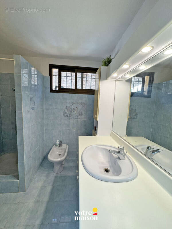 Appartement à PUYLOUBIER