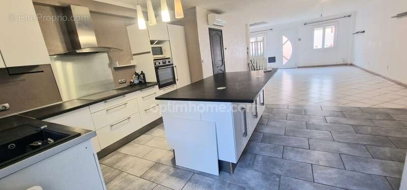 Maison à PORT-DE-BOUC