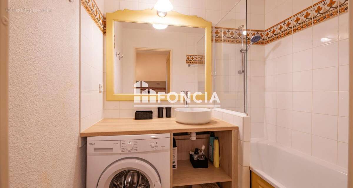Appartement à LES ISSAMBRES