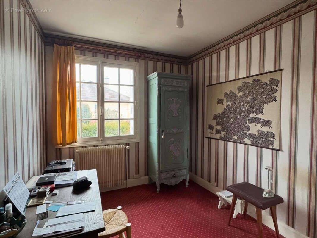 Maison à CHATENOY-LE-ROYAL