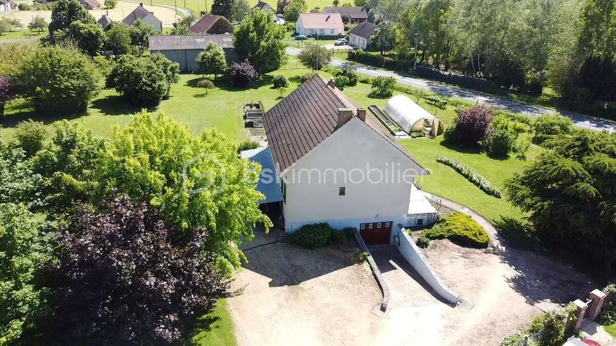 Maison à AUVILLIERS-EN-GATINAIS