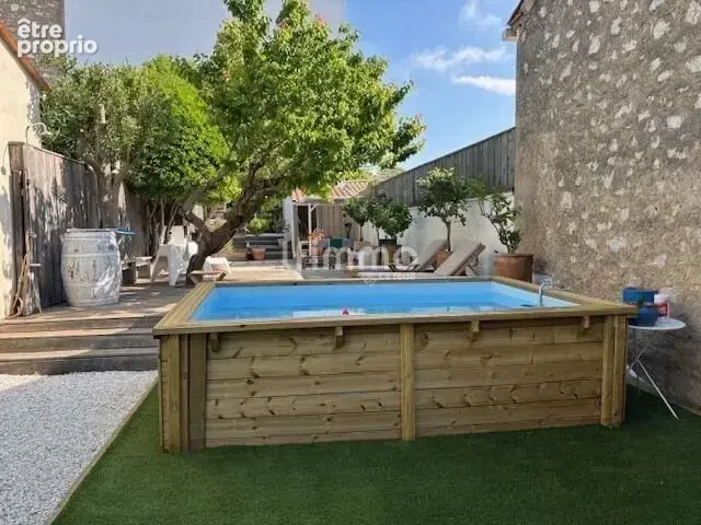 Maison familiale rénovée avec jardin et piscine - photo 2