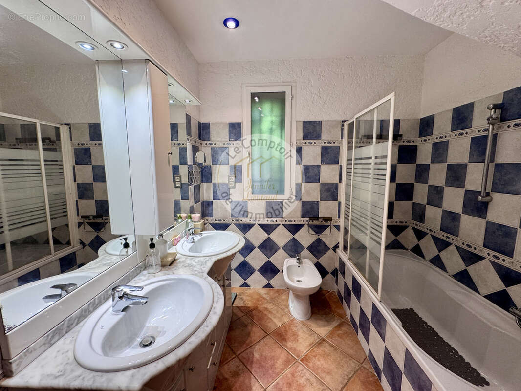 Maison à MARSEILLE-12E