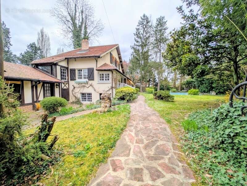 Maison à MORSANG-SUR-ORGE