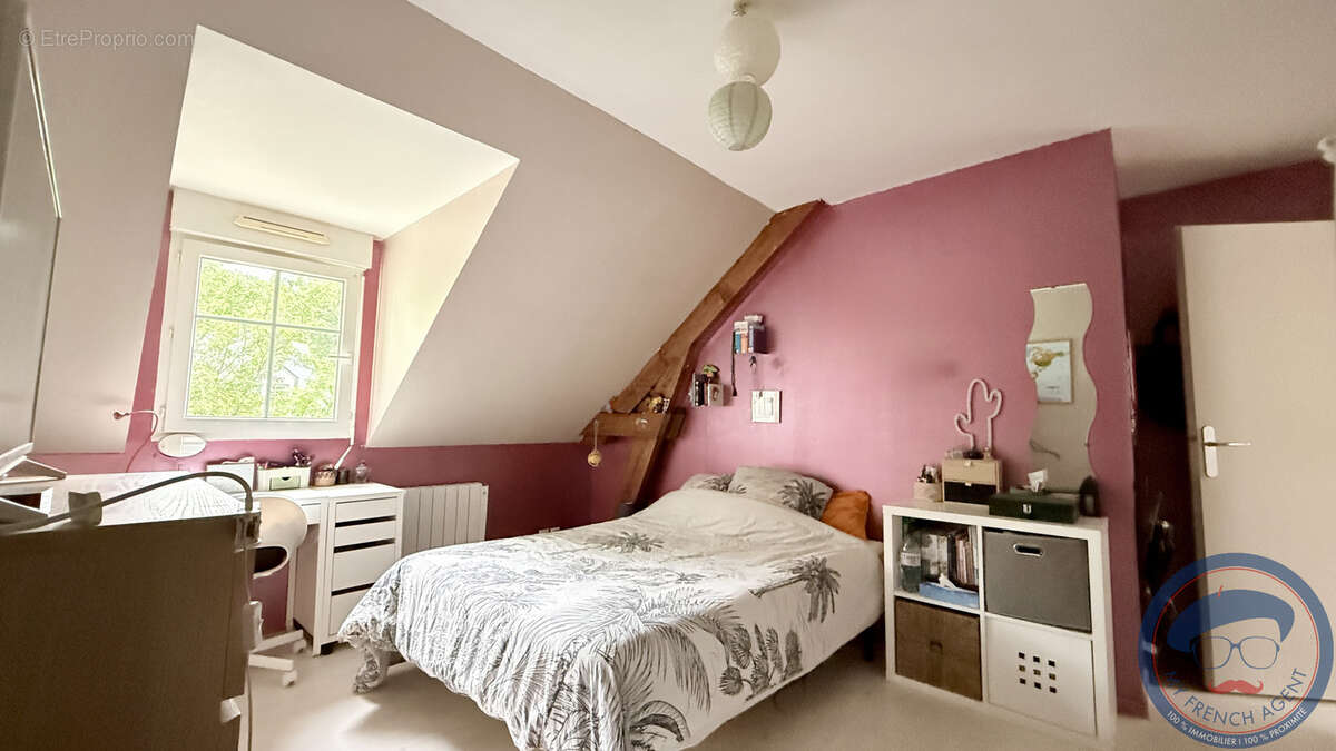 Maison à CHAMBRAY-LES-TOURS