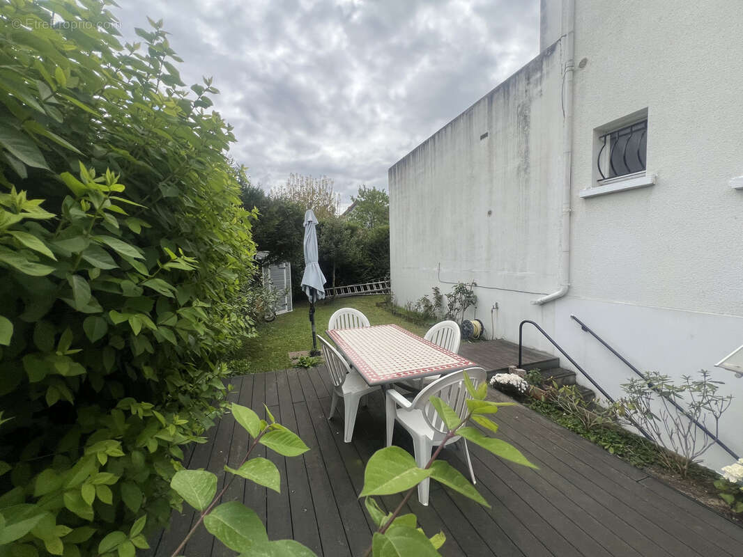 Maison à HOUILLES