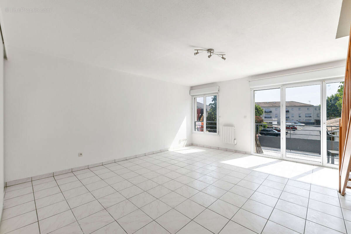 Appartement à BEGLES