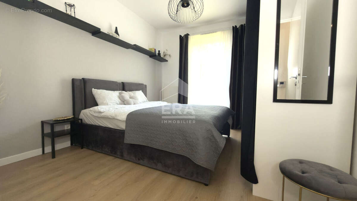 Appartement à BOIS-D'ARCY