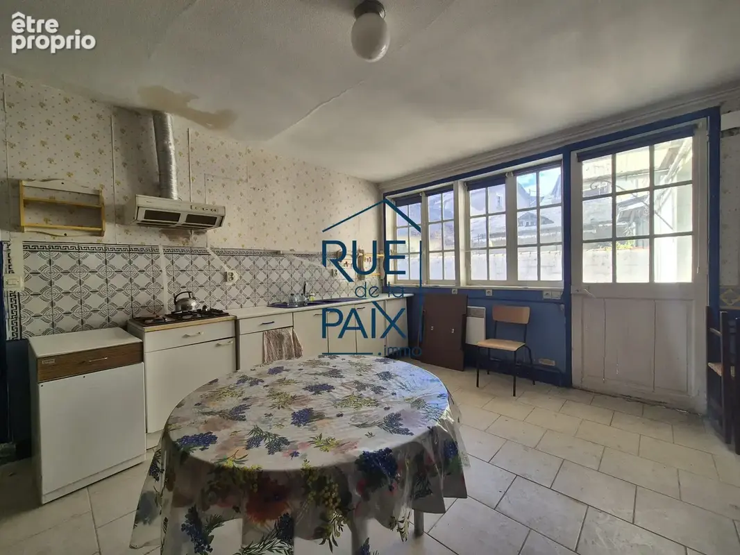 Maison 5 pièces 218 m² à vendre à Loudun (86200) - photo 5